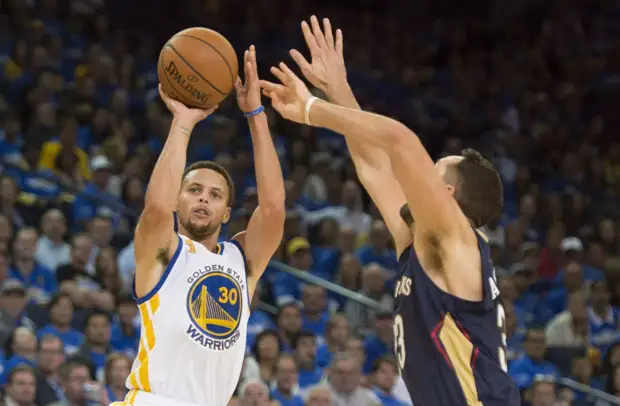 Карри оштрафован по итогам матча с «Авангардом»