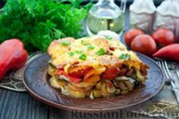 Фото к рецепту: Куриная печень, запечённая с овощами, под сыром