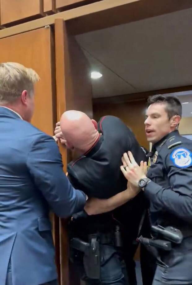 «Никто не хочет умирать за Израиль»: морпех США выступил с гражданской позиции