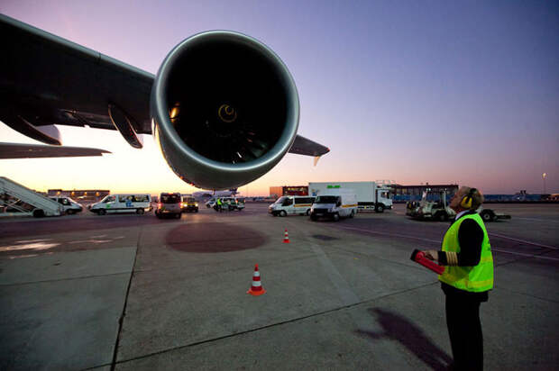 Полет на новом гигантском самолете Airbus A380
