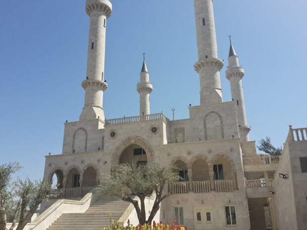 Мечеть в Абу-Гош, Израиль