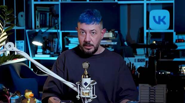 Артемию Лебедеву пообещали "переломать ребра"