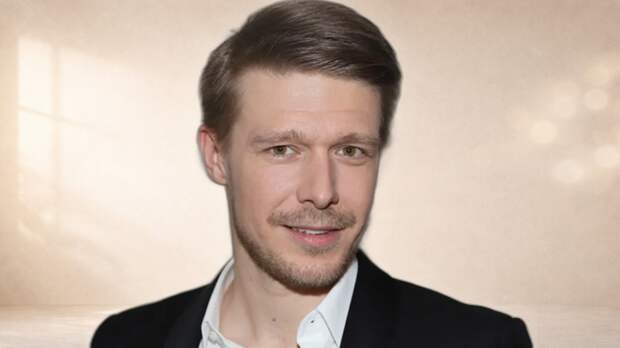 «С моей семейной историей это сложно»: почему к 40 годам Никита Ефремов так и не женился, несмотря на список романов, и как он победил наследственное проклятие