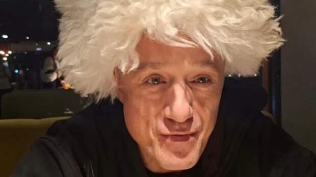 Актер Макаров рассказал о борьбе с алкогольной зависимостью