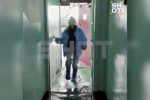 Жительница Камчатки рассказала о затопленном турклубе из-за растаявшего снега