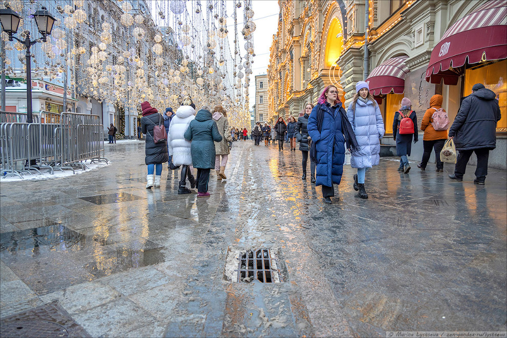 Как в Москве убирают снег
