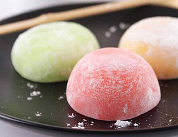 японский рисовый десерт Mochi