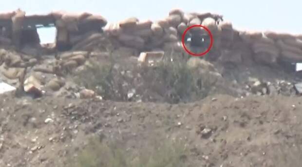 Двойной «хедшот» для солдат СА: в кадр попали выстрелы снайперов Хути