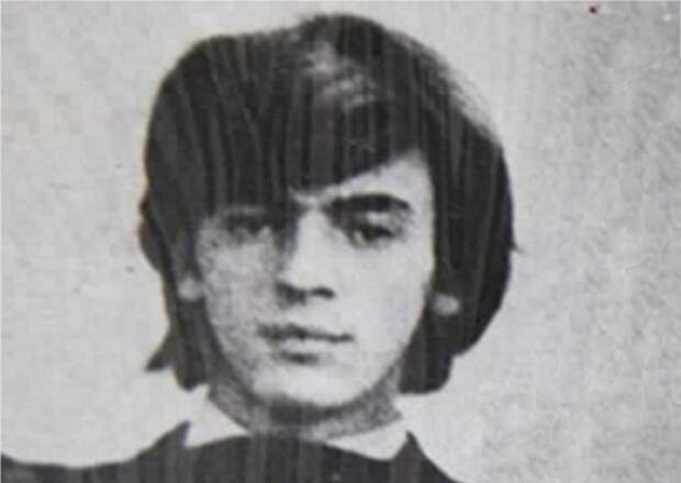 7 неожиданных фото Боярского без усов и шляпы