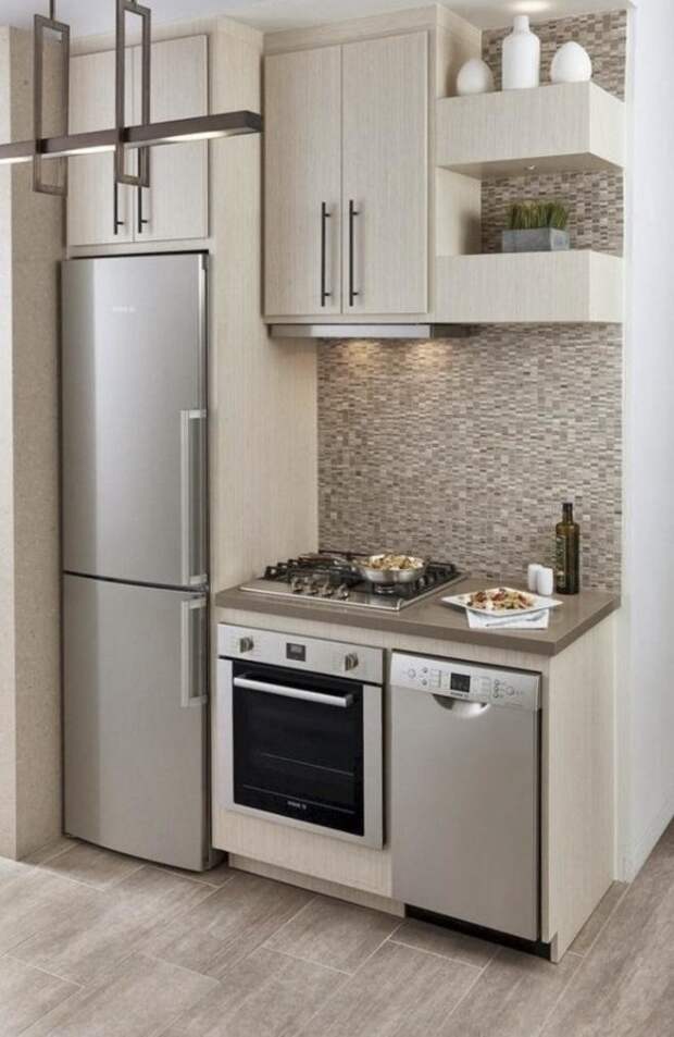 Дизайн маленькой кухни напрямую зависит от правильной расстановки мебели.