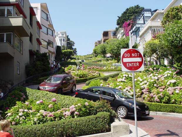 Самая извилистая улица в мире - Ломбард-стрит (Lombard Street), Сан-Франциско
