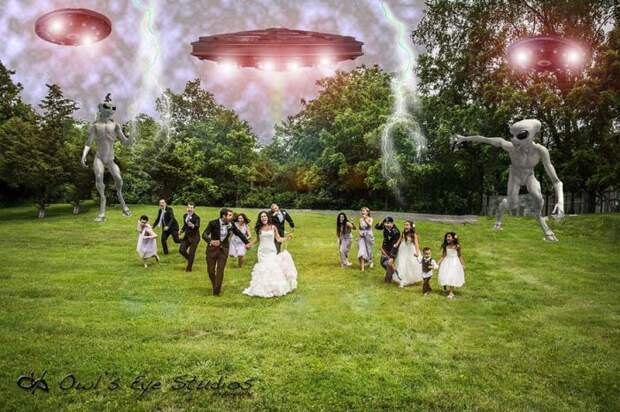 Crazy Wedding Party Attack Pictures (7 pics)