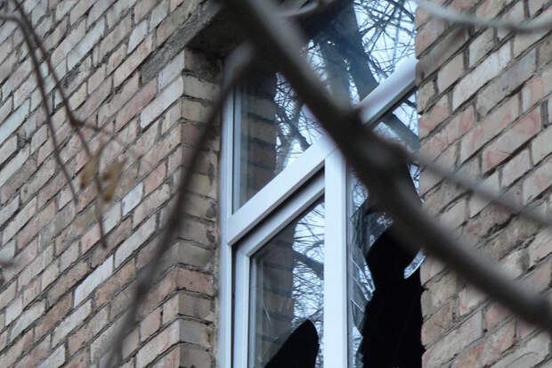 Школа повреждена после атаки украинских БПЛА