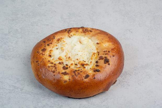 Вкус детства: нежные ватрушки с творогом, которые не черствеют