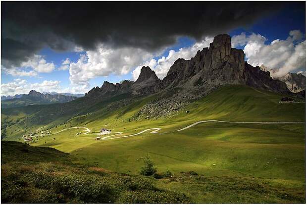 Чёрное и белое Чёрное и белое