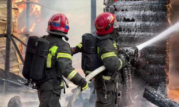 Неаккуратный российский пенсионер сжег 24 дачи и лишил жизни человека