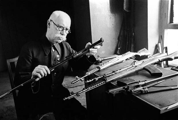 Оружейник Федор Токарев: «Я буду работать, пока дышу»