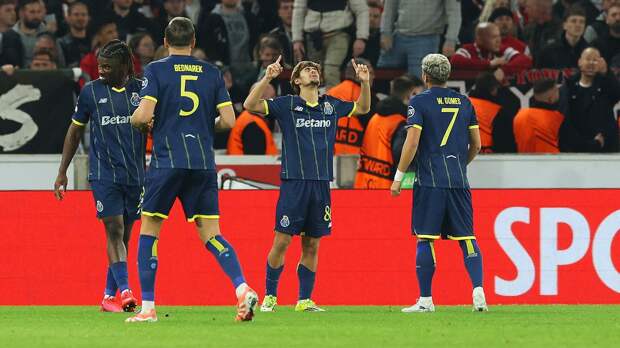 «Порту» вырвал победу в концовке матча с «Брагой», «Спортинг» разгромил «Алверку»