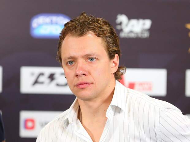 Секс-скандал, семья с дочкой тренера, переход в «Лос-Анджелес Кингз». Как живет самый дорогой русский в НХЛ Артемий Панарин