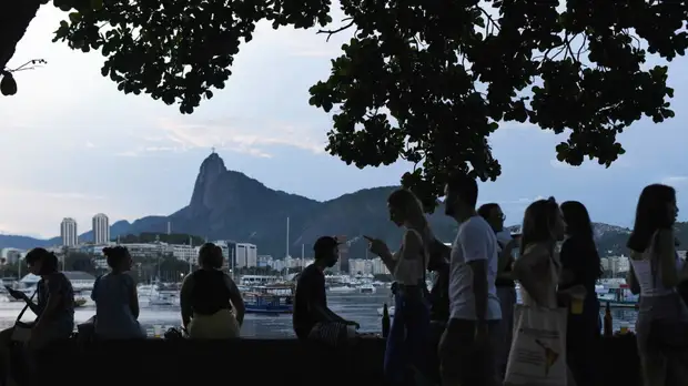 В Бразилии число выявленных случаев коронавируса превысило 8 млн