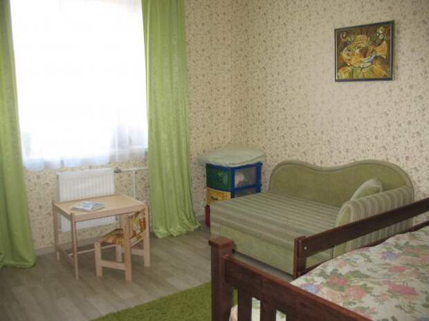 Девичья спаленка.