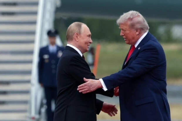 Ведущая MSNBC Рул: Трамп больше доверяет Путину, чем лидерам Европы