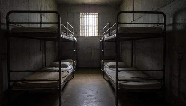 Экс-сенатор Рауф Арашуков, отбывающий пожизненное заключение, получил ещё 10 лет колонии и штраф в 120 млн рублей