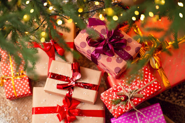 Психолог Кардиакос: ненужный подарок на Новый год лучше обменять или передарить
