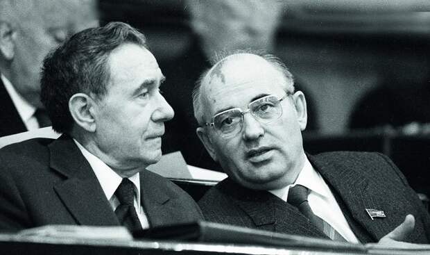 Почему Горбачев невзлюбил Громыко, который привёл его на вершину власти