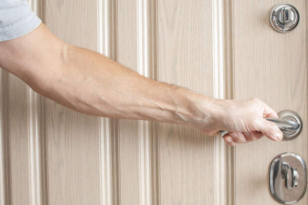 В Калининграде спасли 84-летнюю женщину, которая трое суток пролежала на полу