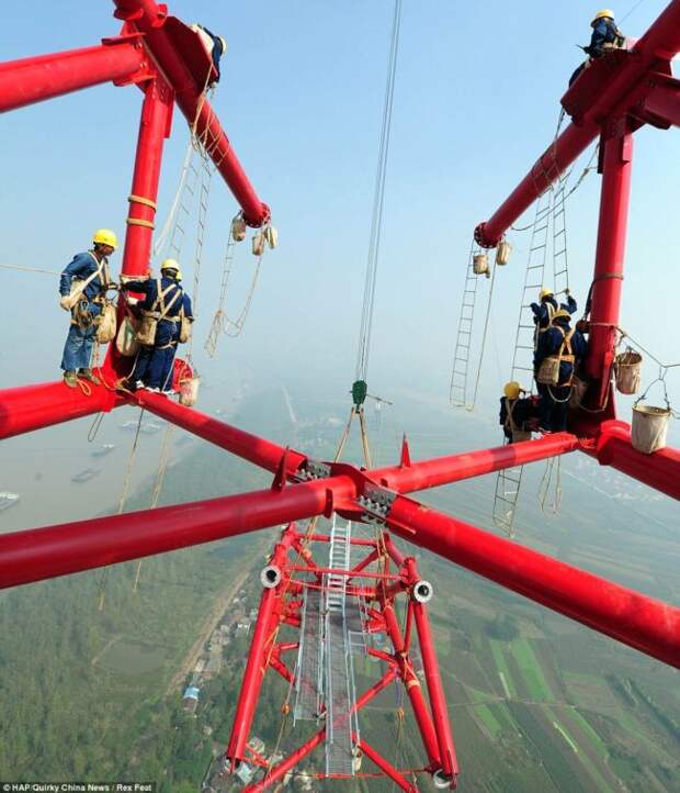 Высоковольтные вышки Китая (5 фото)