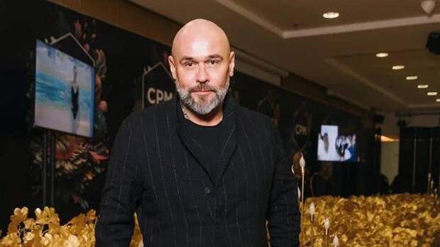 Максим Аверин рассказал о непризнании со стороны Константина Райкина: «Меня это задевало»