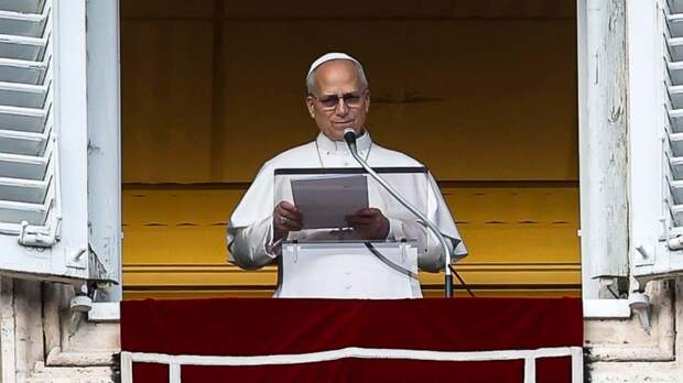 Лев XIV призвал к миру в своем пасхальном послании