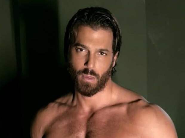 Звезда турецких сериалов Джан Яман задержан в клубе Стамбула с наркотиками