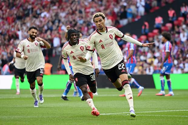 Экитике повторил достижение легенды «Ливерпуля» 48-летней давности