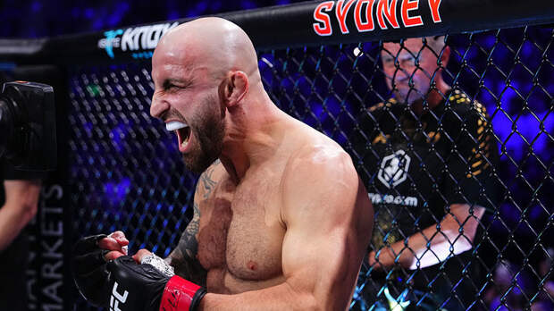 Волкановски объяснил, почему хочет сразиться с Евлоевым