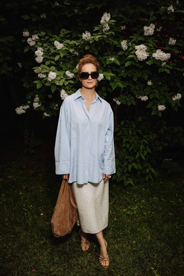 Это лето: Виктория Исакова, Анна Михалкова и Настя Красовская