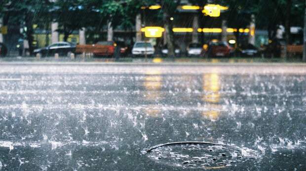 Спасатели обратились к астанчанам и алматинцам из-за ухудшения погоды