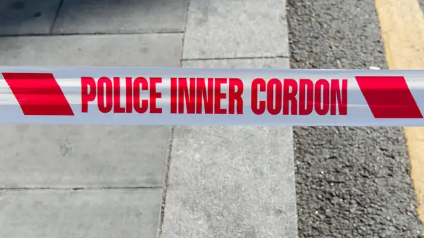 В США в результате стрельбы в жилом комплексе ранены 10 человек