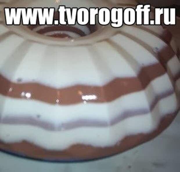 Желе из сметаны с желатином пошаговый. Десерт сметана с желатином и фруктами. Десерт из сметаны с желатином. Творожное желе. Десерт из сметаны и желатина.