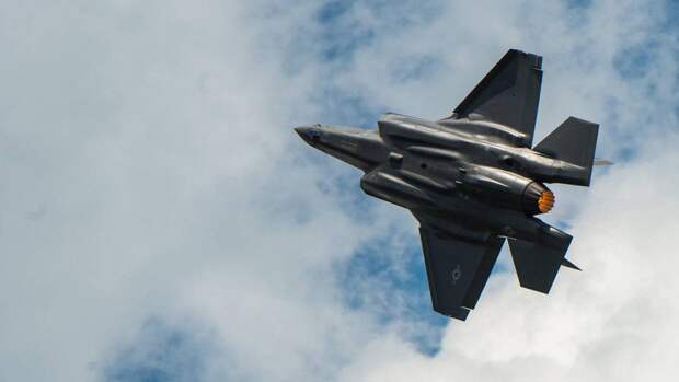 Sohu: Россия неожиданно ответила на дерзкую выходку истребителя F-35 над Балтикой
