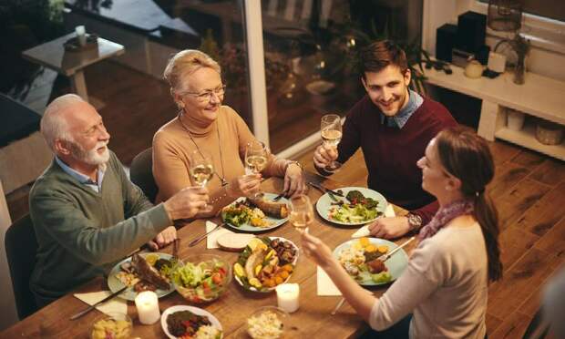 «Я подала на развод после того, как чуть не умерла после ужина со свекровью»