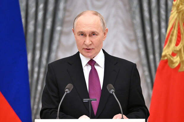 Путин: ученые еще не добрались до создания живого сердца, но двигаются к этому