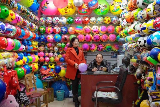 S6 фото из города где производят все вещи с пометкой Made in China