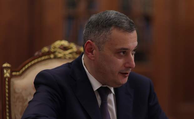 Медики дали прогноз по лечению попавшего в ДТП российского губернатора