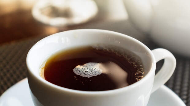Нутрициолог Генварская напомнила о кофеине, содержащемся в чае