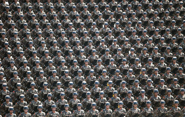 Грозная китайская армия, Пекин