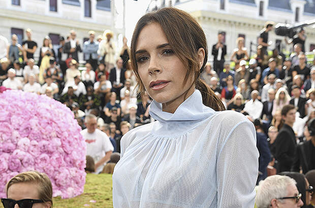 Виктория Бекхэм рассказала, как над ней издевались в школе: "Со мной мало кто дружил"