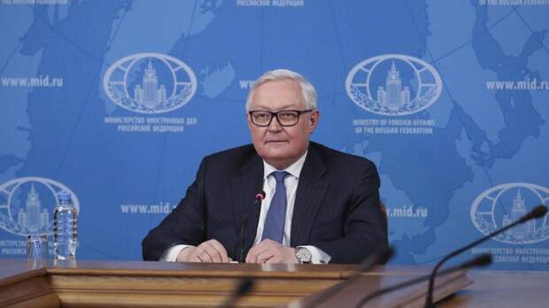 Рябков: в ядерных учениях НАТО у границ России нет чрезвычайных сигналов