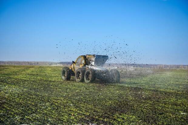 В хозяйствах Гиагинского района начались весенне-полевые работы